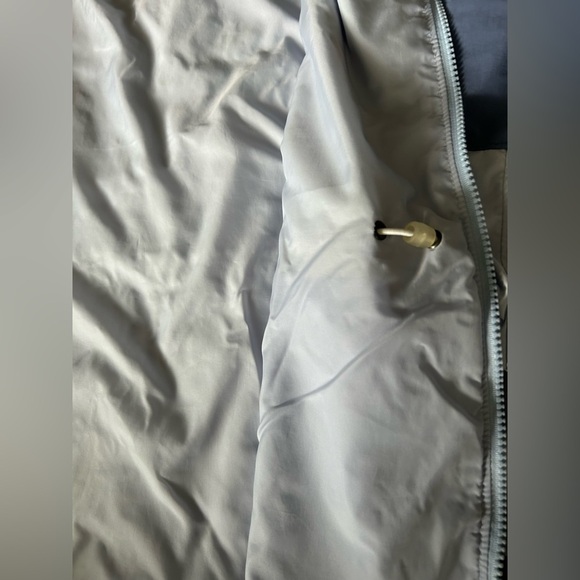 5/$25 Columbia Women’s Sportswear lightweight two tone blue jacket size Large - Picture 6 of 13